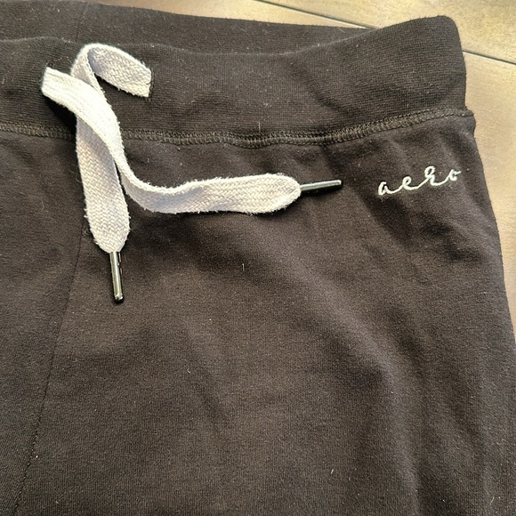 Aeropostale joggers sz M EUC - Picture 2 of 4